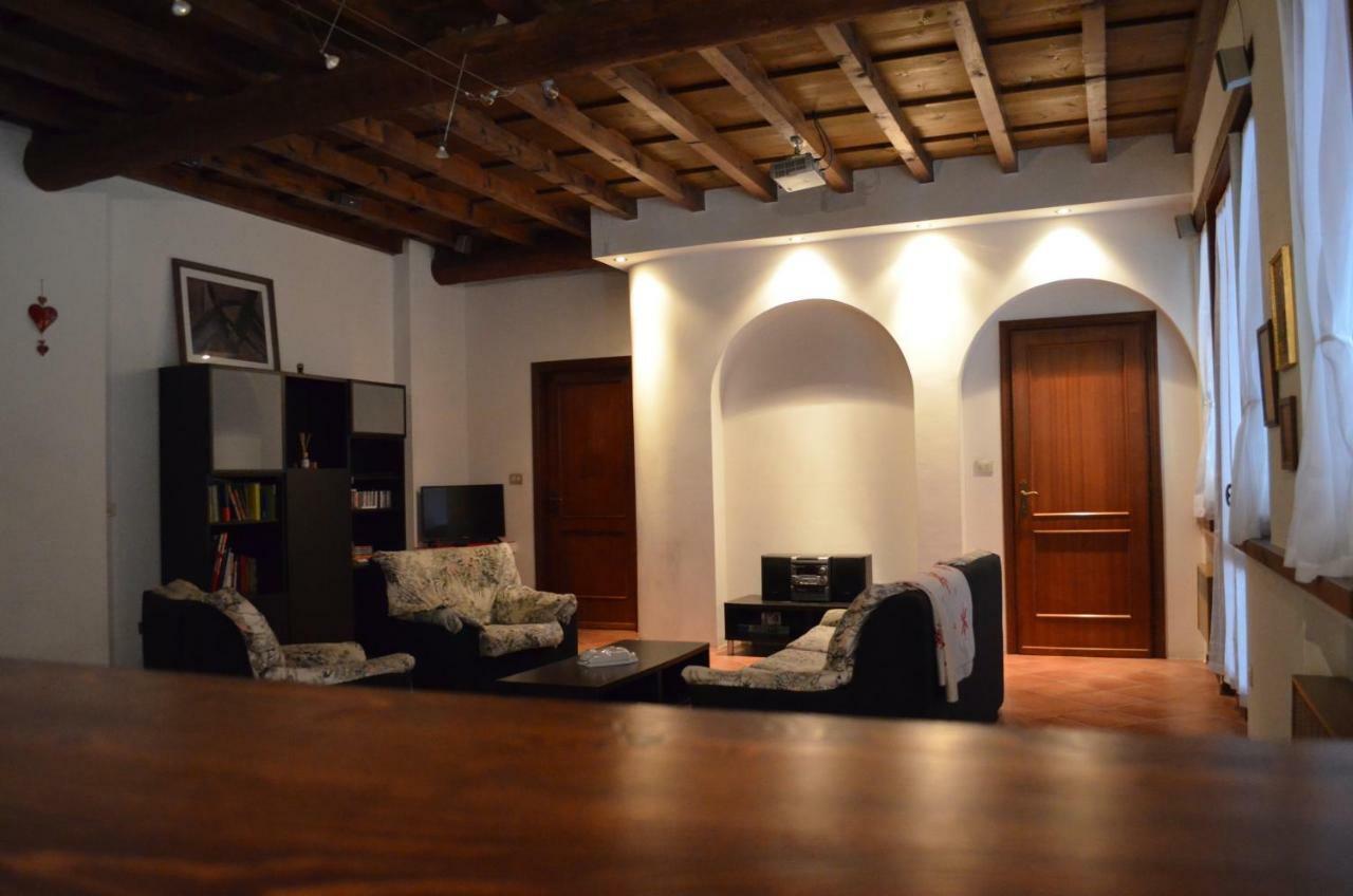 Agriturismo Cipolli E Podo Corte Carlini Mantua Buitenkant foto