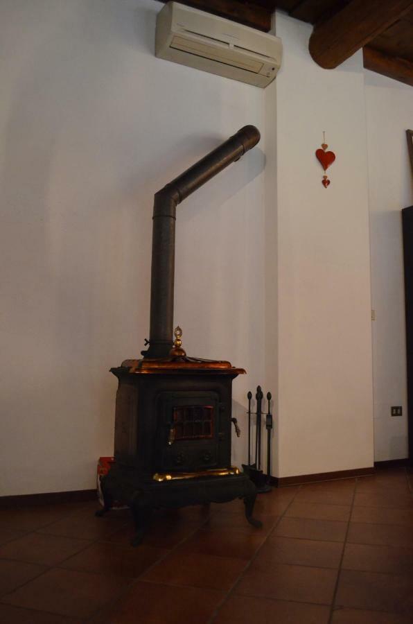 Agriturismo Cipolli E Podo Corte Carlini Mantua Buitenkant foto